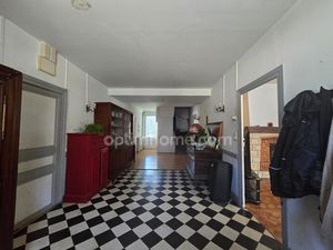 Maison de bourg en pierre