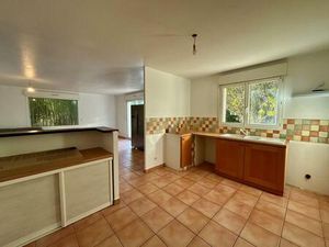 Villa F4 Avec Jardin et Garage