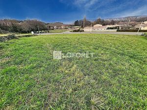 Terrain Prisse 1700 m2