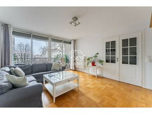 Appartement de 5 Pièces avec balcon – Caluire et Cuire !