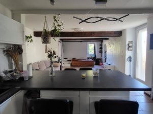 Bel appartement + annexes centre ville Drap