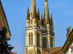 APPARTEMENT À LOUER DE 3 PIÈCES DE 95 00 M²