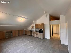 Location appartement 4 pièces Taninges rénové