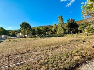 A VENDRE - Terrain Constructible - 800m2
