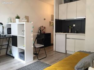 Studio 17 25 m2 meublé + parking secteur Artem