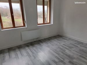 Maison à louer T2 bis à Saint menges