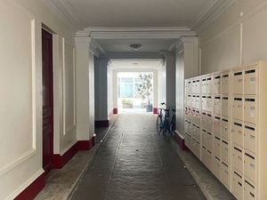 Espace de stockage - cave a louer - rue championnet  metro guy moquet