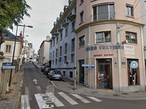 Appartement 42 m² rénové – Souplexe léger – Quartier Gare/Chaprais