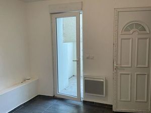 A louer studio Bd Bonnes Graces 13003