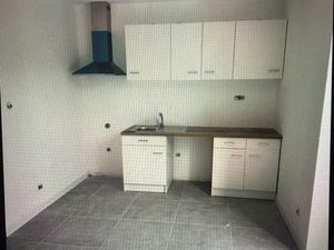 Appartement avec terrasse ensoleillée