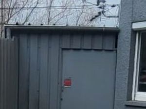 Petit local à usage de stockage 20m3