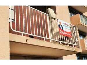 Appartement Beaucaire 74.75 m² T-3 à vendre  72 500 €