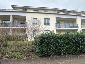 Location Appartement 3 pièces à La Chapelle-sur-Erdre (44240) : à louer 3 pièces / 64m² La