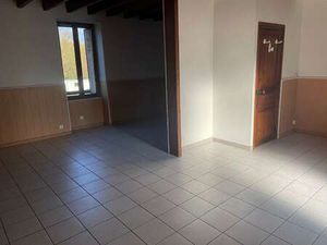 Vente Appartement 4 pièces à Joué-sur-Erdre (44440) : à vendre 4 pièces / 70m² Joué-sur-Er