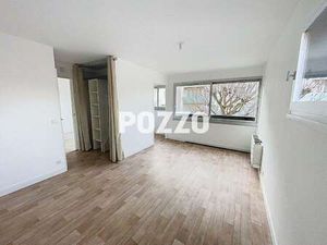 Location Appartement 2 pièces à Caen (14000) : à louer 2 pièces / 34m² Caen