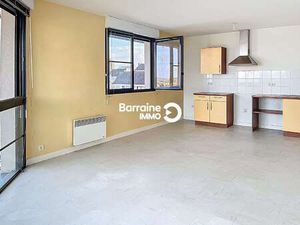 Location Appartement 2 pièces à Crozon (29160) : à louer 2 pièces / 47m² Crozon