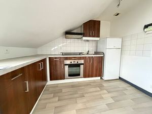 RUE RENE CASSIN  Beau T2 de 32m2 avec cuisine équipée !