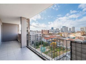 Appartement T3 de 54.21m2 avec terrasse   Place privatve(en SUS)