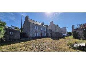 Plouhinec Ensemble Immobilier 2 Maisons + Dependances