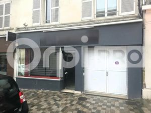 LOCAL COMMERCIAL A LOUER