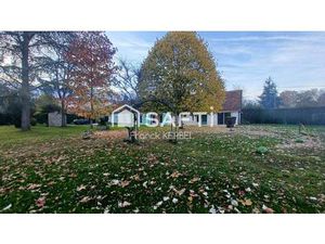 A moins de 5 minutes de Bellegarde  belle propriété de plus de 200m².