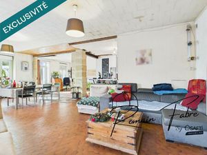 Maison en pierre avec 3 chambres avec jardin et parking privatif