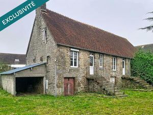 Maison en pierre 70 m²  grenier aménageable  terrain 1618 m²  St Georges des Groseillers