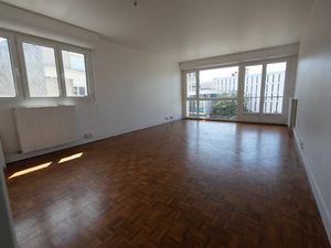 A Louer Appartement De Type F4 avec BALCON - Le Havre - Secteur