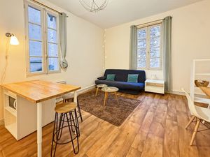 LOCATION STUDIO MEUBLE - PLACE DES LICES