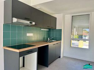 Location Appartement 3 pièces à Machecoul-Saint-Même (44270) : à louer 3 pièces / 76m² Mac
