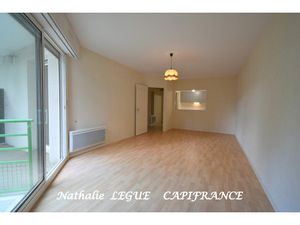 Vendée CHALLANS ( 85 ) centre ville Appartement 51 m²   1 chambre à vendre 3 pièces   balc