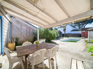 Maison de caractère à Léon