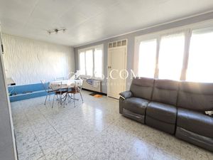 MAISON 3 CHAMBRE + BUREAU - JARDIN - DOUBLE GARAGE