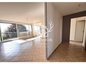 Appartement CHARLEVILLE-MÉZIERES 3 Pièces 82.79 m²