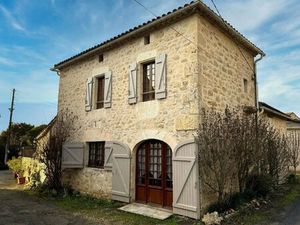 Jolie maison en pierre avec double garage