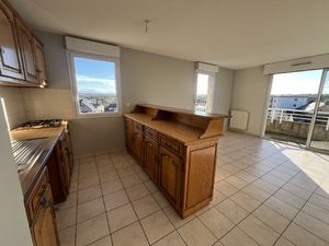 Location Appartement 3 pièces 66m² LUC LA PRIMAUBE 12450