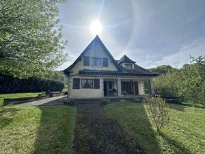 Vente maison 5 pièces 145 m² Campouriez (12140)