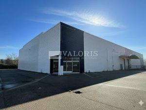 Location Local commercial 980m² VAULX EN VELIN 69120