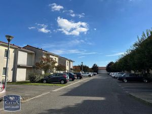 Appartement à louer 2 pièces 46.15 m² - Tarbes (65) - 555€