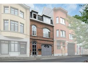 Ruim herenhuis in hartje Aalst