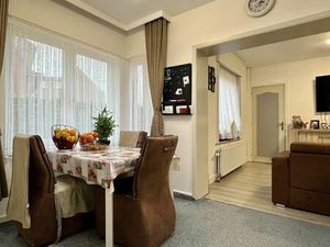 Halfopen woning te koop nabij centrum Roeselare!