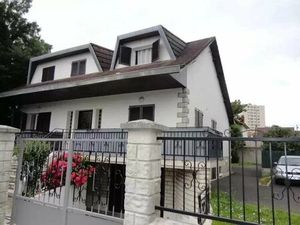 LOCATION APARTEMENT T2 de 33.47 M² (43.91 M² réels)à L'HAY LES ROSES avec parking