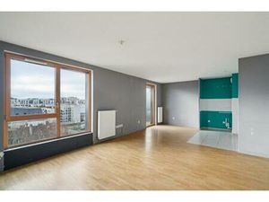 Appartement 3 pièces avec balcons - Saint-Ouen