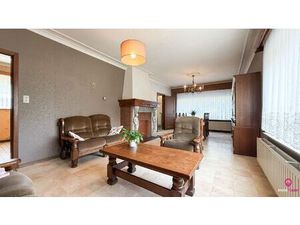 Gezinswoning met 3slpk en ruime tuin op 8a93ca te Viversel!