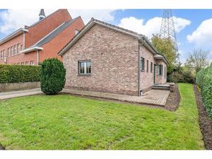 uD83CuDFE1 Te koop: charmante gelijkvloerse woning met topligging in hartje Houthalen – ge