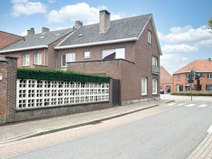 Heel ruime gezinswoning (5 slpks) met zonnige tuin!!