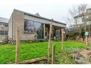 Villa te koop in Beersel