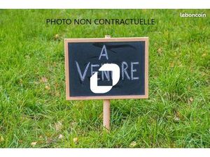 Terrain 5 611 m² Coueron