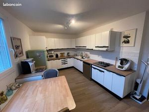 Compiègne – Appartement 3 pièces 83 m² lumineux  traversant – Résidence sécurisée – Proche