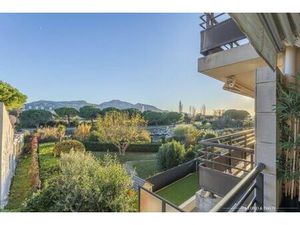 Appartement de luxe de 3 pièces en vente à Marseille  France